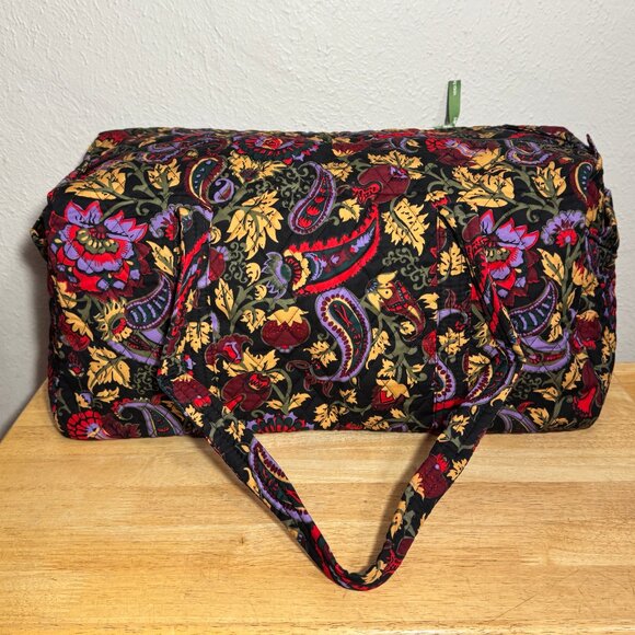 Vera Bradley Original Duffel Bag in Midnight Garden Paisley NWT - Picture 3 of 10